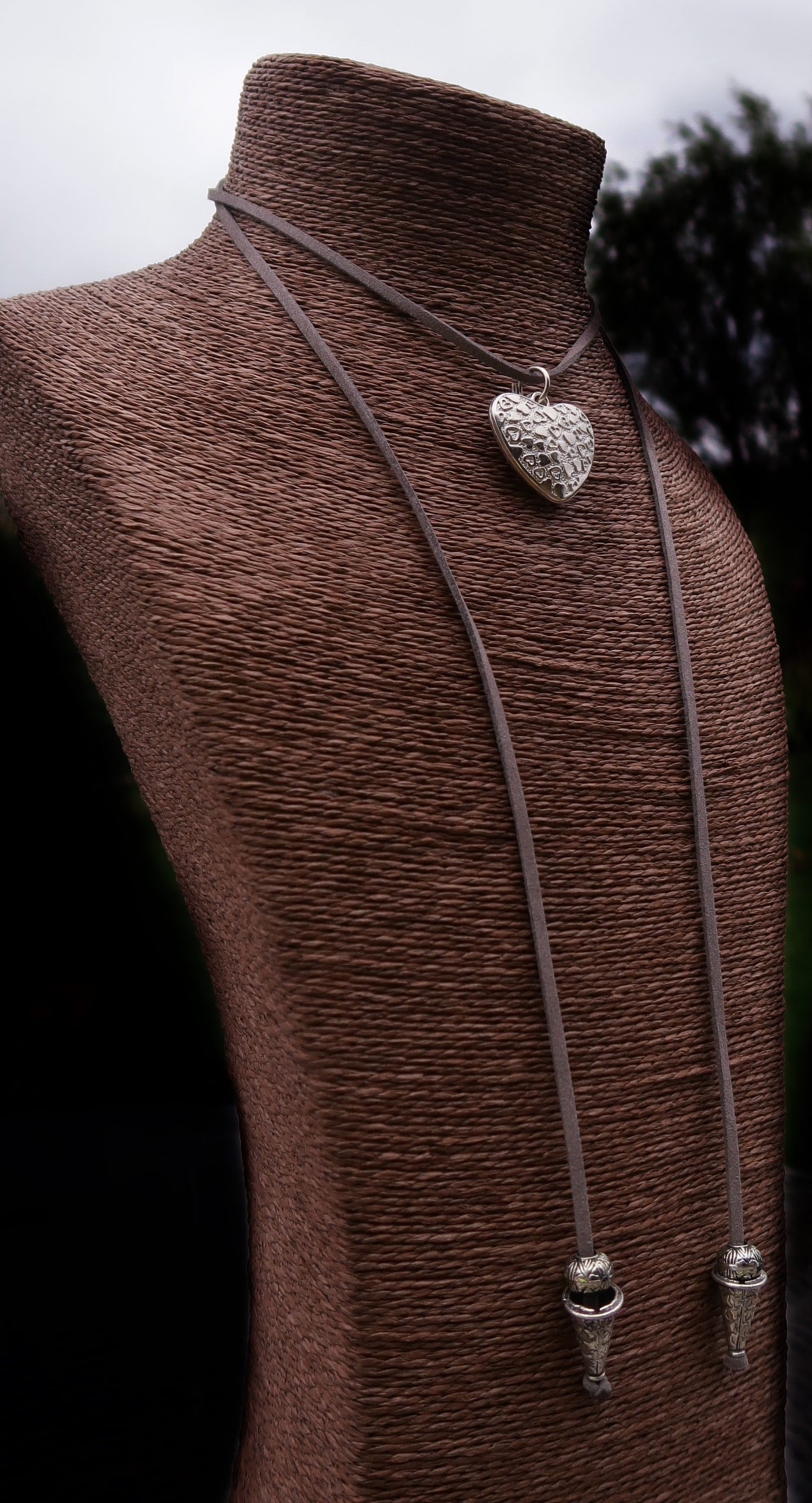 Heartfrost necklace